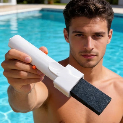 CALCICLEAN – Pulitore per piscine a pietra pomice contro i depositi di calcare
