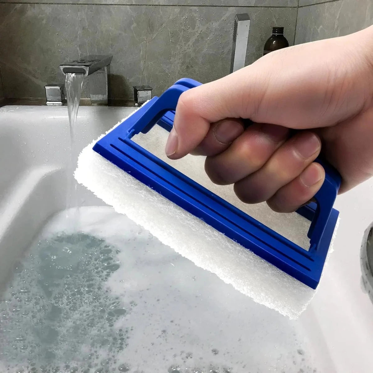 POOLFORCE – 2-in-1 Pool Bürste für starke Reinigung
