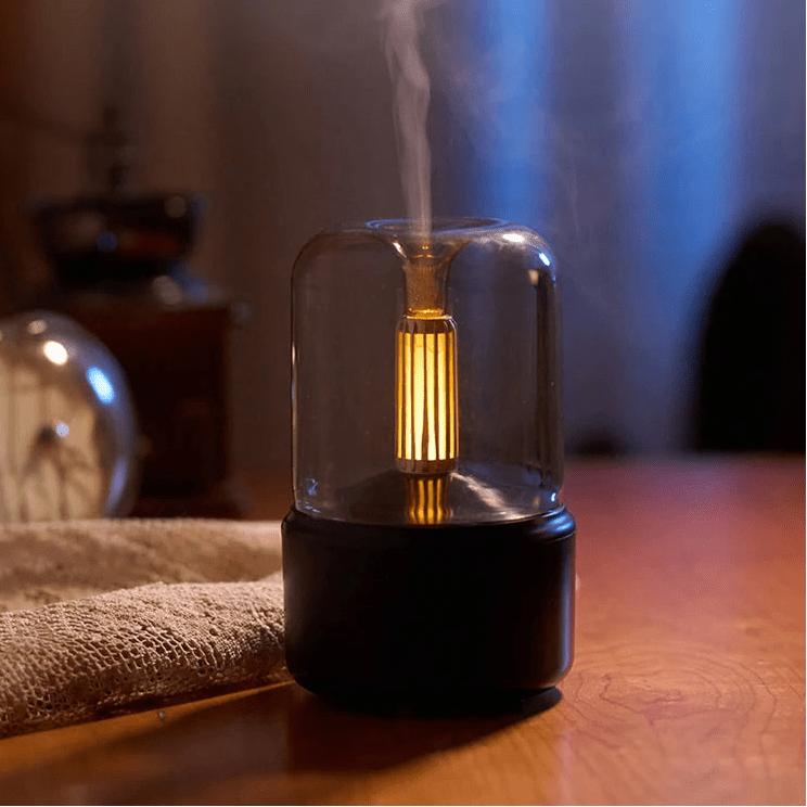 AROMELLE – LED diffuser with flame effect for spa-like comfort at home
