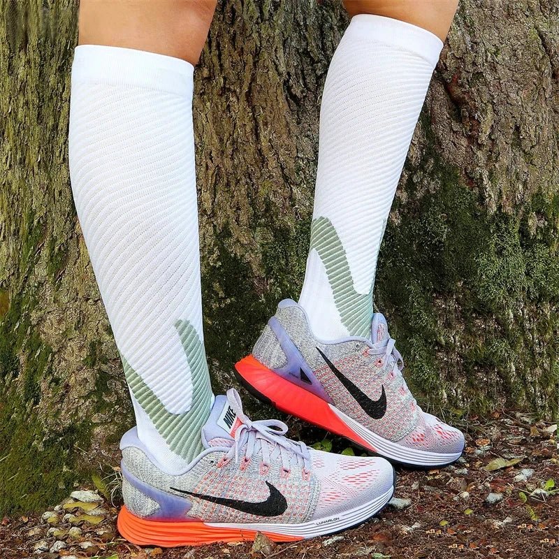 FLOWTONE – Graduated compression stockings for pain relief, improved blood circulation, and all-day comfort