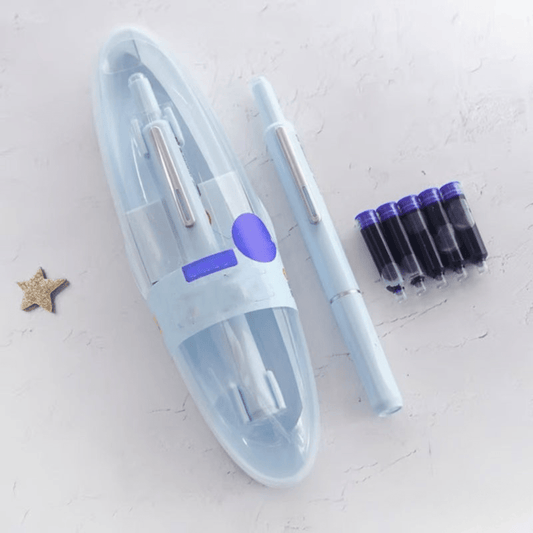 Scriptura Luxe Retractable Fountain Pen | Elegant fountain pen with smooth ink flow and timeless design
