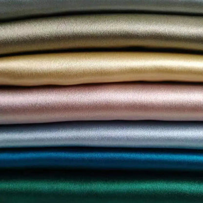 SILKDREAM – Premium-Kissenbezug aus Maulbeerseide für strahlend schönes Haar und leuchtende Haut 5