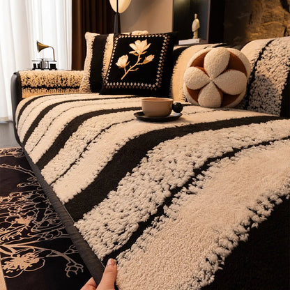 SLIPLOCK – Rutschfester Plüsch-Sofabezug – Universeller, dicker Sofaschutz für den täglichen Gebrauch 4