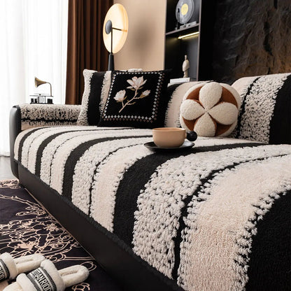 SLIPLOCK – Rutschfester Plüsch-Sofabezug – Universeller, dicker Sofaschutz für den täglichen Gebrauch 6