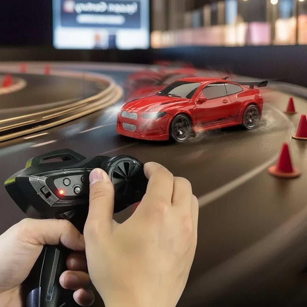 SPEEDDRIFT – Kompaktes 4WD-Ferngesteuertes Auto für rasanten Spielspaß drinnen und draußen 4