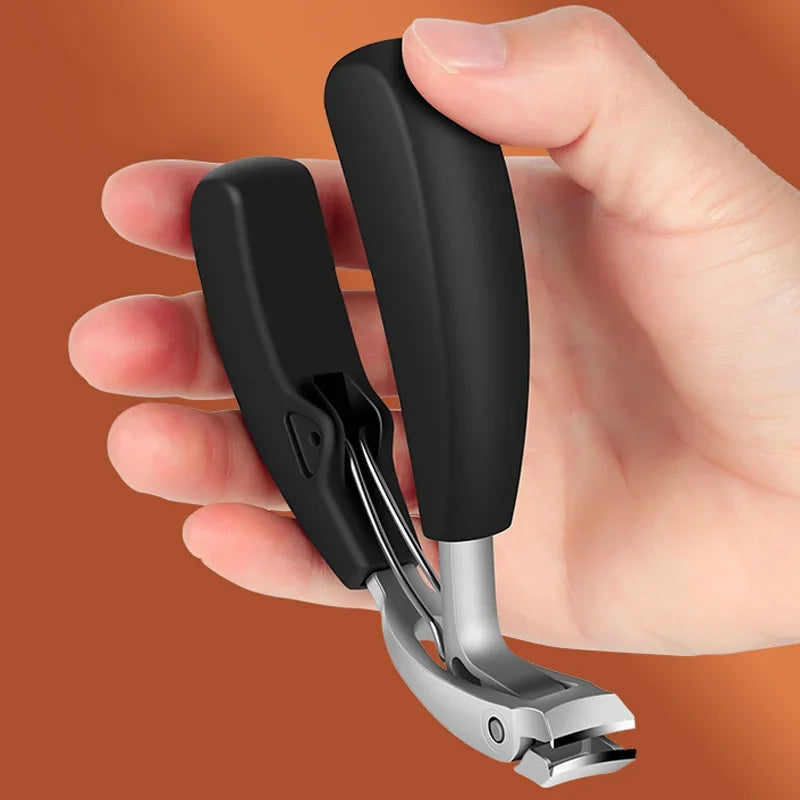 EDGEFORCE – Nail Clipper for Strength and Precision