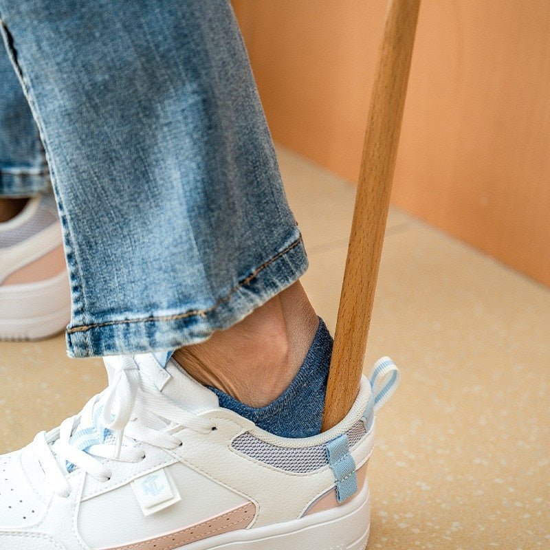 STEPWOOD - Langer Holzschuhlöffel 50 cm für müheloses Anziehen von Schuhen 5
