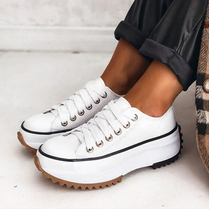 STRIDEFORM – Orthopädische Canvas-Sneaker mit gepolsterter Unterstützung 1
