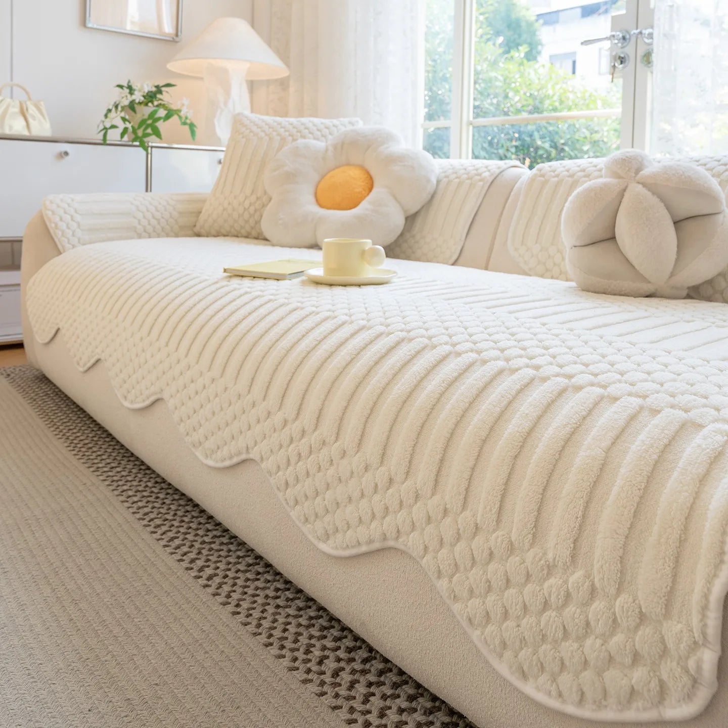 PLUSHCREAM – Dickes Tuft-Fleece Sofaüberwurf für warme Winter-Gemütlichkeit