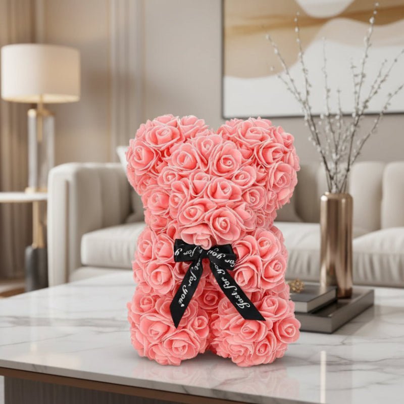 ROSEBLOOM BEAR – Handgefertigter Rosen-Teddy aus ewigen Blüten