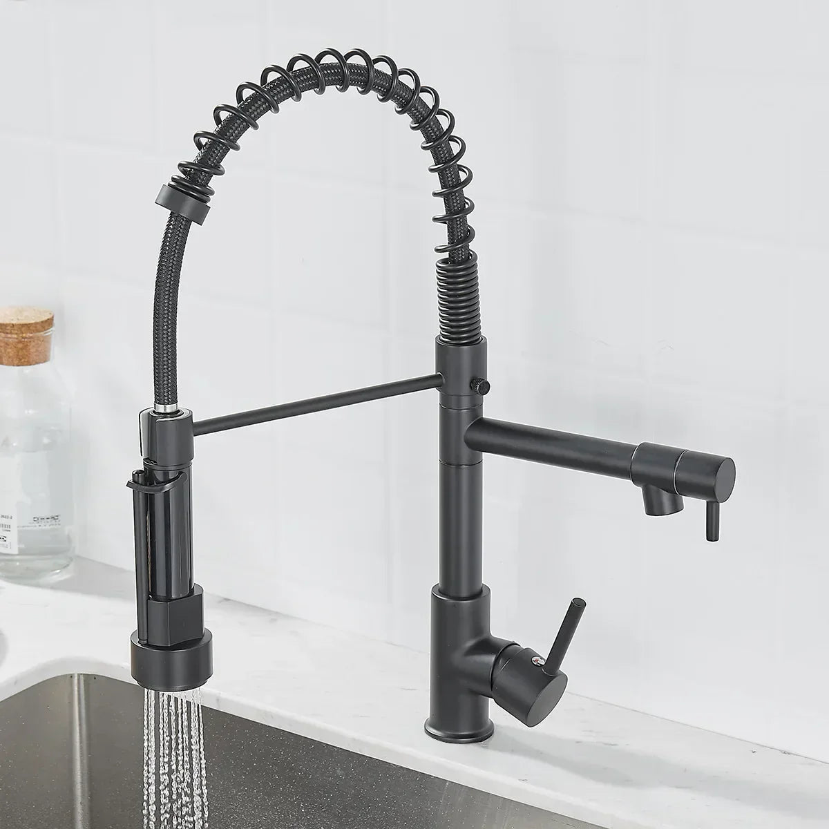 DUALFLOW Kitchen Tap - Modern kitchen tap with double spout & elegant black and gold finish