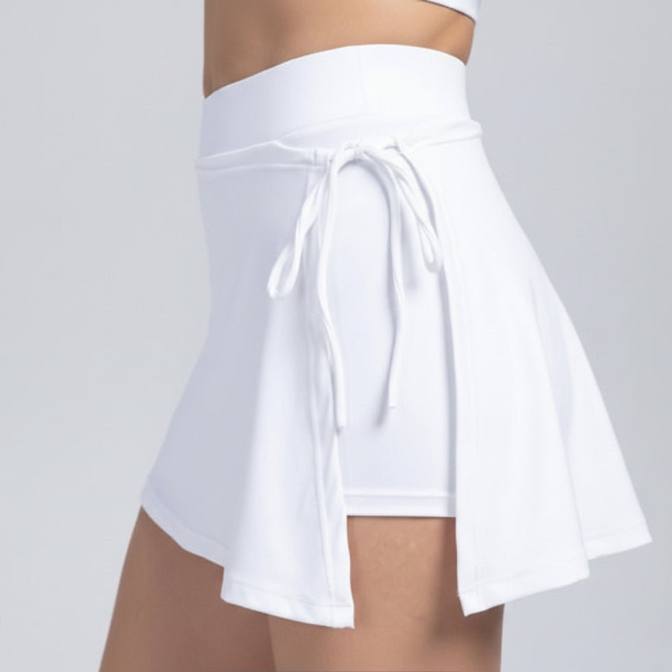 SOFTLYZERO - Airy tennis skirt with integrated shorts & UPF50+ protection