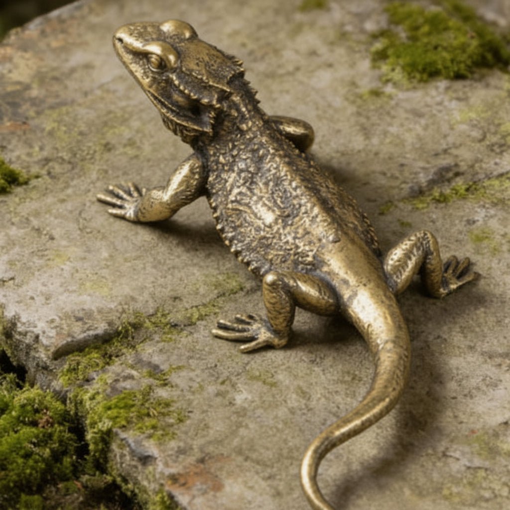 LUXORÉ – Elegant Brass Lizard as Stylish Home Decoration