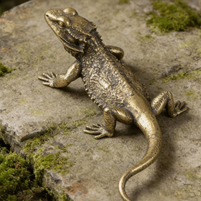 LUXORÉ – Elegant Brass Lizard as Stylish Home Decoration