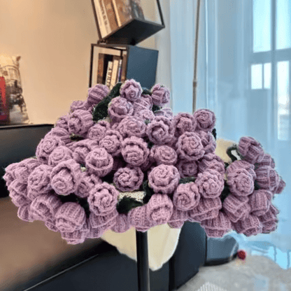 FLORAVA – Manta artesanal con diseño de rosas