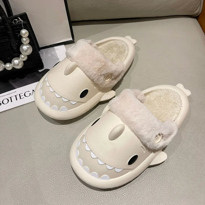 Verspielte Hai Hausschuhe - Bequeme Baumwoll-Innensandalen für Damen und Kinder-3