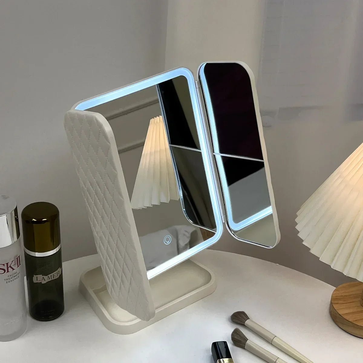 Glamlite Mirror - Miroir en trois parties avec éclairage LED en 3 couleurs pour un maquillage parfait
