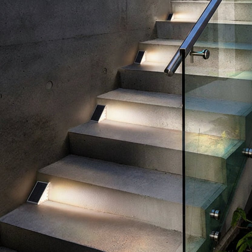 SUNSTEP – Luces solares para escaleras para caminos seguros por la noche