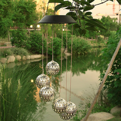 LUMICHIME – Solar Wind Chime for Elegance and Sustainability in the Garden