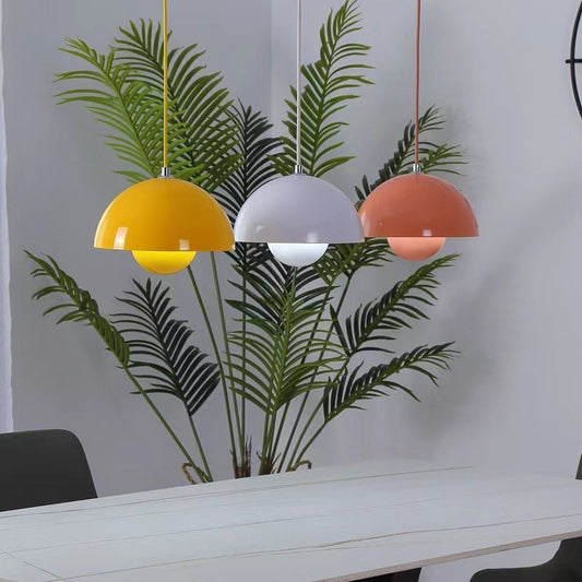 Pendant Light - Elegant pendant light with soft, diffuse light for relaxed living spaces