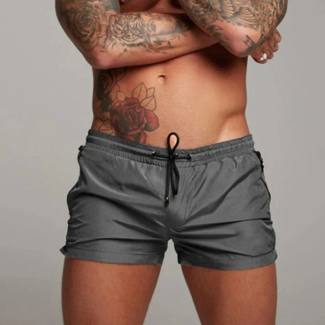 SEAWAVE SHORTS - Swimming trunks for men with style & functionality