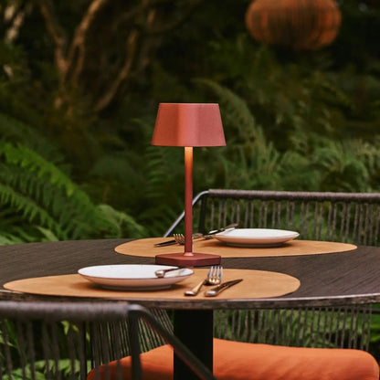 BRONZIFY – Elegante tafellamp in brons, dimbaar en draadloos
