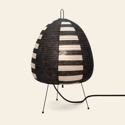 LumiRice – Elegant table lamp made of rice paper in Japanese design