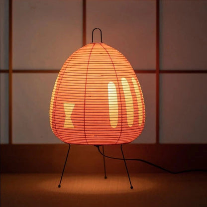LumiRice – Elegant table lamp made of rice paper in Japanese design