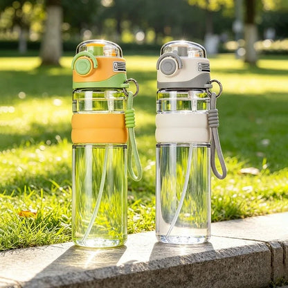Tragbare 800 ml Auslaufsichere Sprühwasserflasche für Sport und Outdoor 2