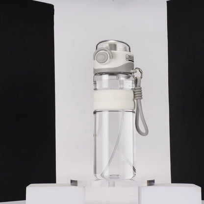 Tragbare 800 ml Auslaufsichere Sprühwasserflasche für Sport und Outdoor 8