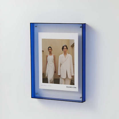 CRYSTAFRAME - Transparent acrylic picture frame for modern picture presentation