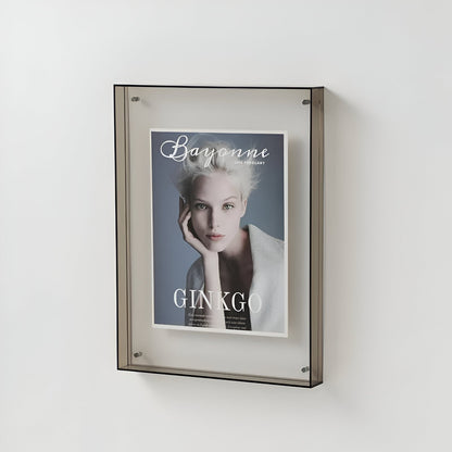 CRYSTAFRAME - Transparent acrylic picture frame for modern picture presentation