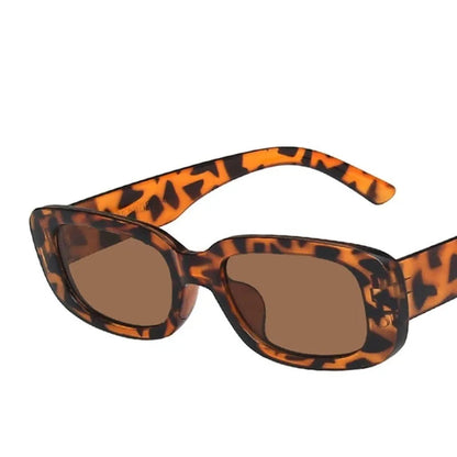 VintageShade - Retro-style rectangular sunglasses with UV400 protection for women