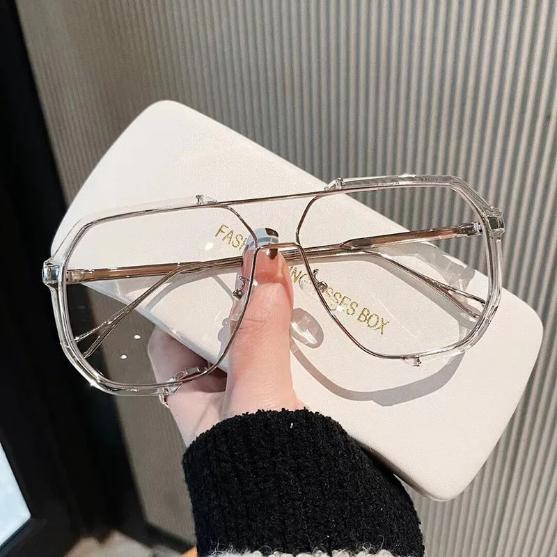 OVERSIZE SHADE - Square women's sunglasses with UV400 & colour change lenses