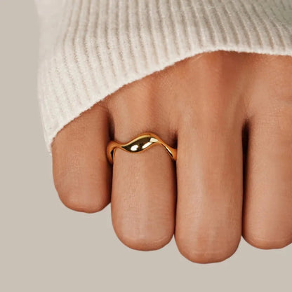 OCEANLUX – Adjustable Silver Ring with Ocean Design