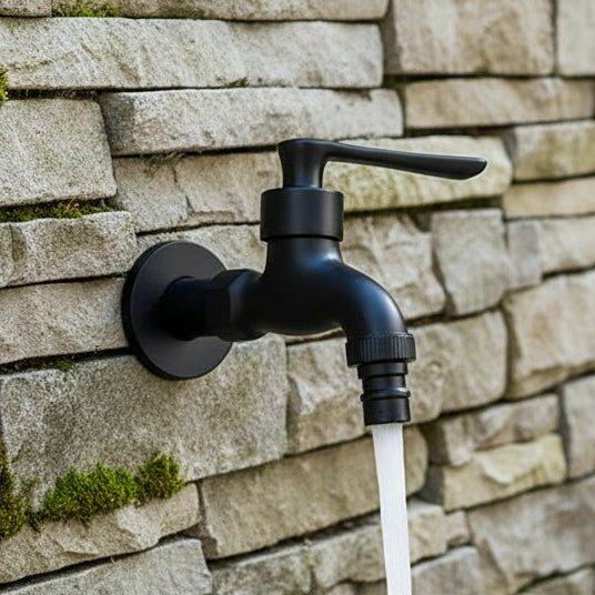 MATTEFLOW – Grifo de pared negro para cocina, baño y exterior