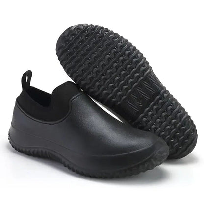 WorkGuard Slip-On – Wasserdichte Arbeitsschuhe für Komfort & Sicherheit