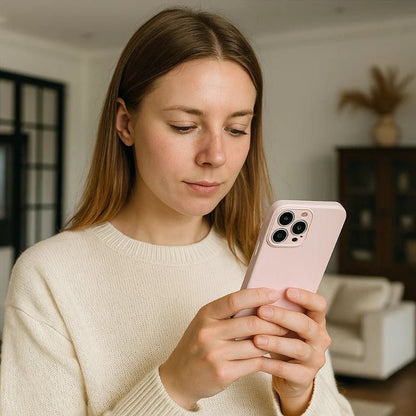 SLEEKSHIELD – Slim, shockproof silicone case with soft-touch grip
