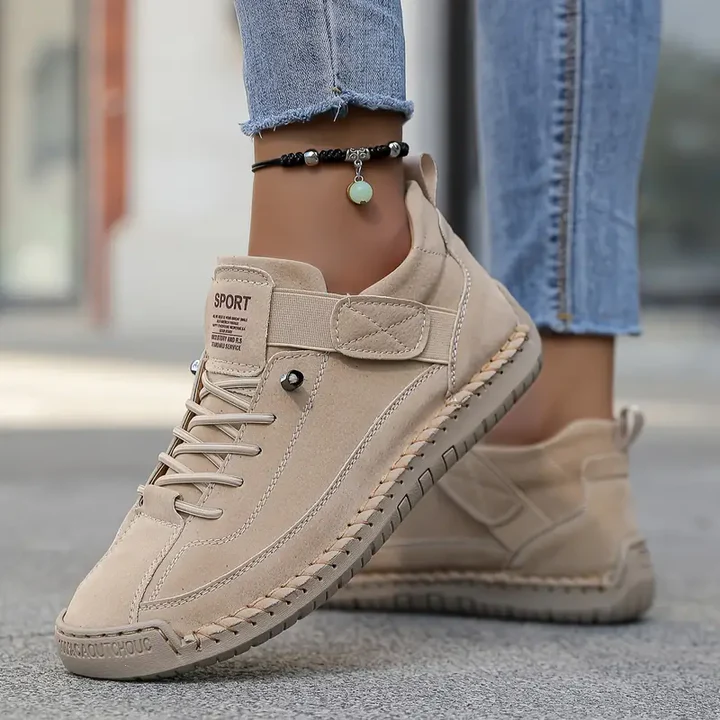 KORVEN – Herren-Sneaker mit breiter Passform und erhöhter Sohle