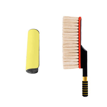 Variant image for Beige Teppichreiniger + Handtuch