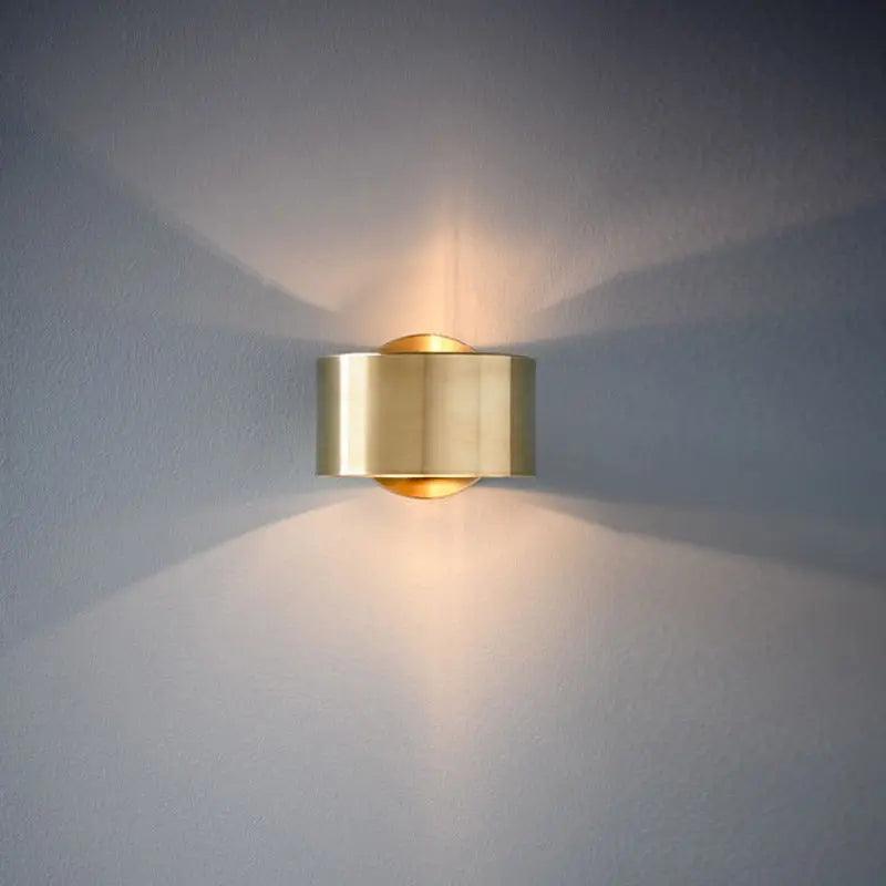 NOIRVEL – Lámpara de pared elegante para una iluminación con estilo