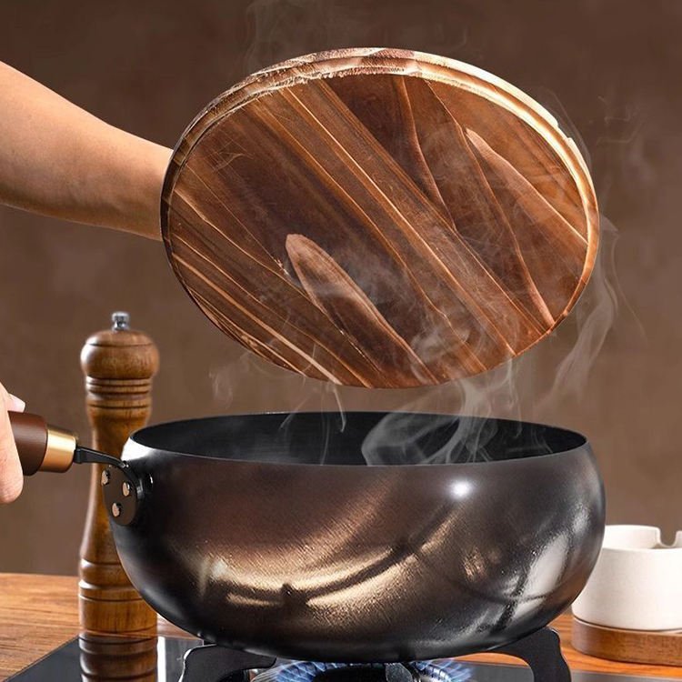 COOKVAULT – Heavy-Duty Cast Iron Skillet with Lid