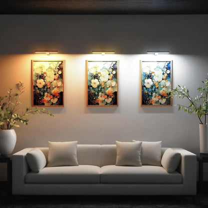ArtGlow swivelling LED wall light - Wireless & stylish for any gallery wall