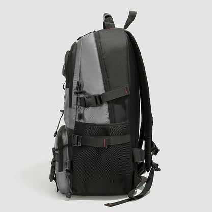 HIKENZO – Mochila de senderismo impermeable de 20-35L con diseño de soporte y espacio de almacenamiento listo para viajar