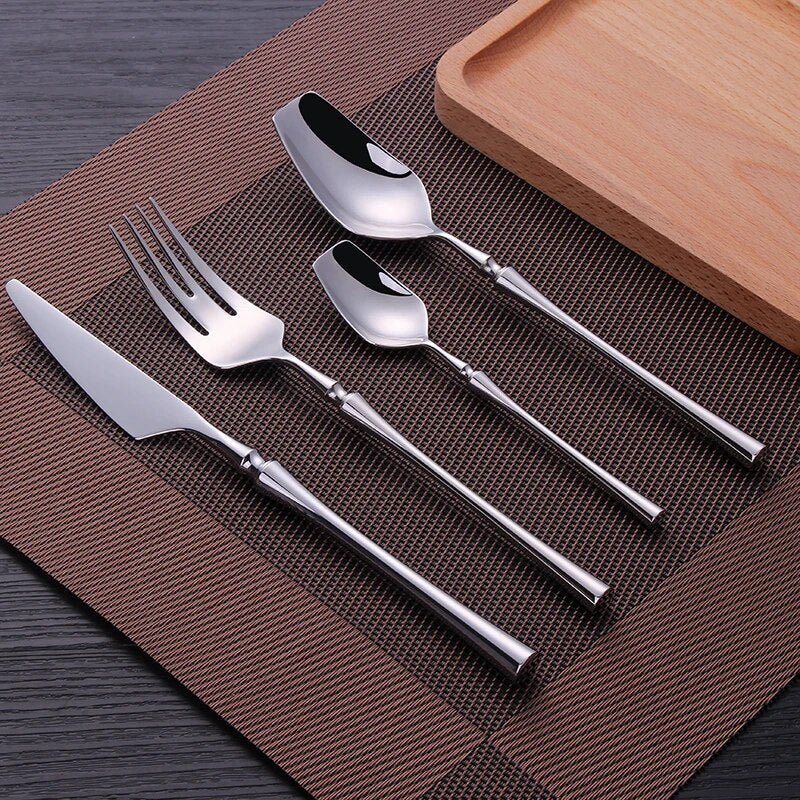 TABLESURG – Cubiertos de acero inoxidable de alta calidad para una elegancia moderna en la mesa
