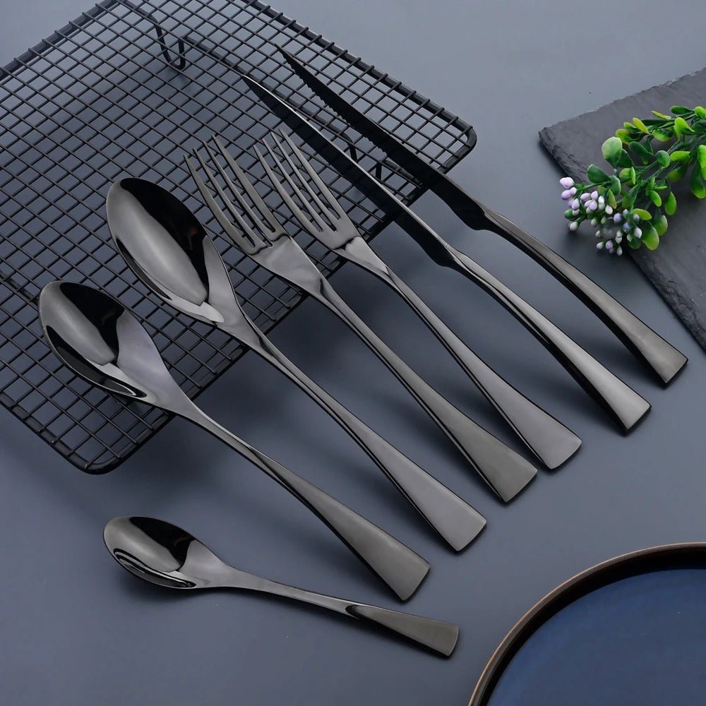 NOIRVIA – Cubiertos de acero inoxidable negro elegante para arreglos de mesa sofisticados