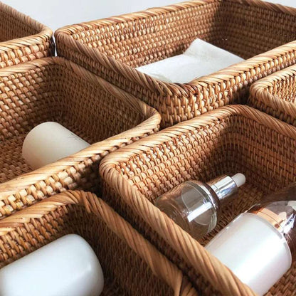 RUSTELLE – Elegantes cestos de ratán para un almacenamiento estilizado y natural