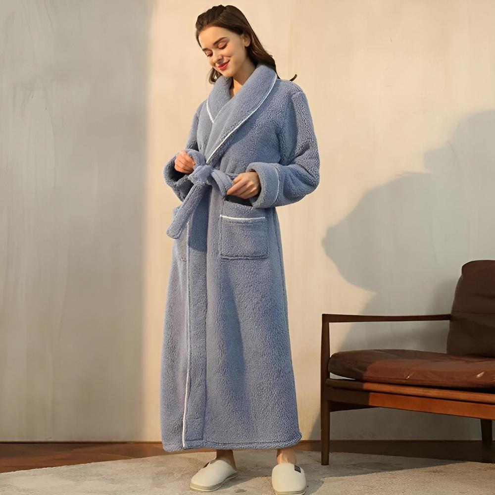 SERENELLE – Zachte pastelkleurige badjas voor tijdloos comfort en zachte warmte